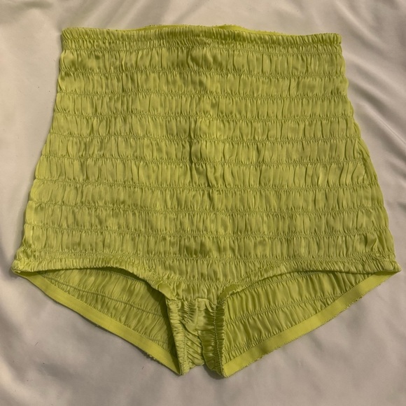 NWOT Intimately Free People Ruched Shorties - Picture 4 of 8